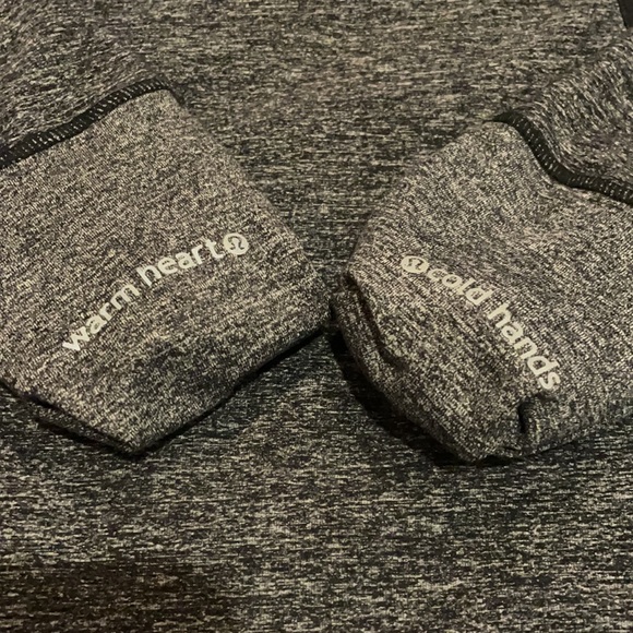 Women’s lululemon athletic/running quarter zip - Picture 3 of 6